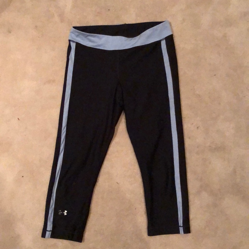 Great condition leggings! SO COMFY and CUTE!!